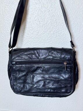 Black Leather Shoulder Bag Adjustable Strap Crossbody Bag
